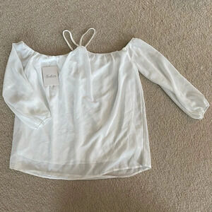New with tags women’s off the shoulder blouse